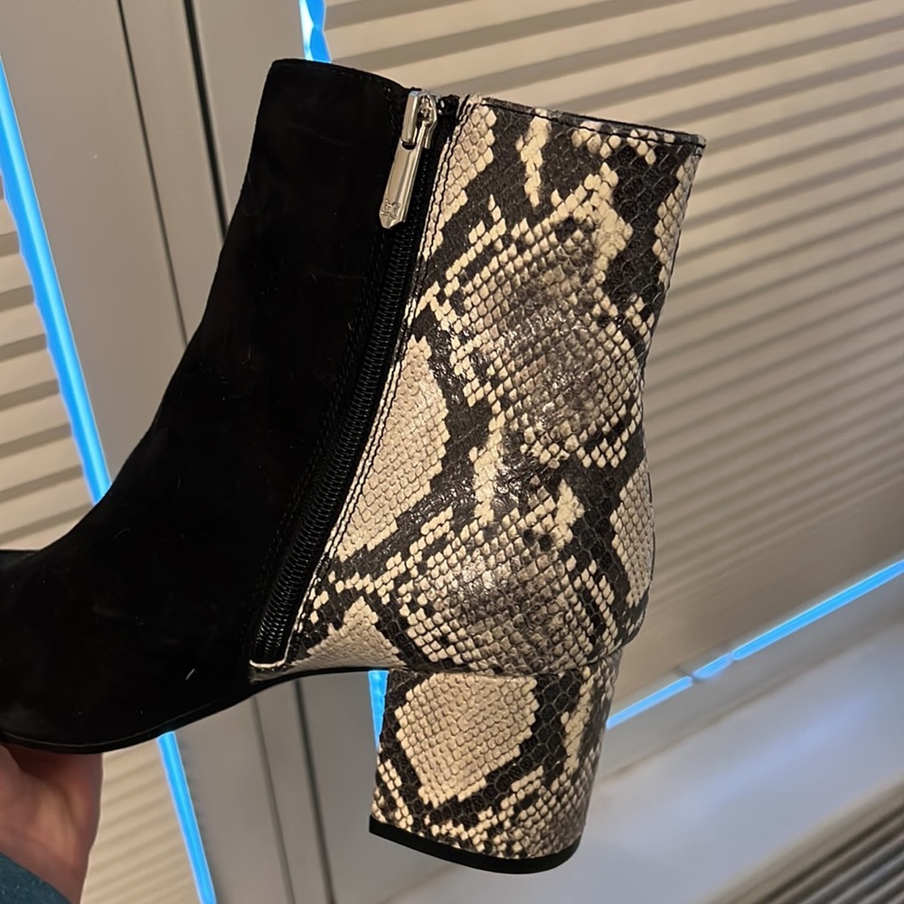 Sam Edelman Boots - Picture 2 of 3